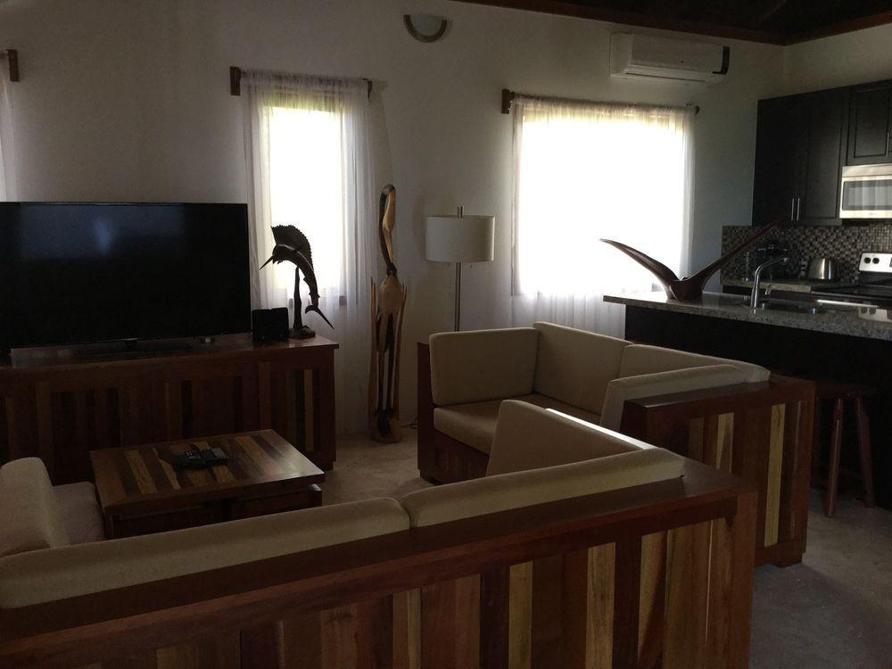 Mayan Islands Resort: Luxury Villas San Pedro  Buitenkant foto