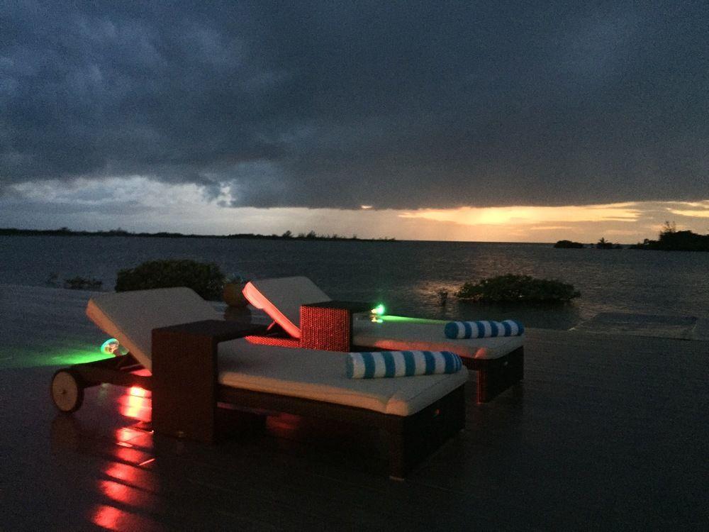Mayan Islands Resort: Luxury Villas San Pedro  Buitenkant foto